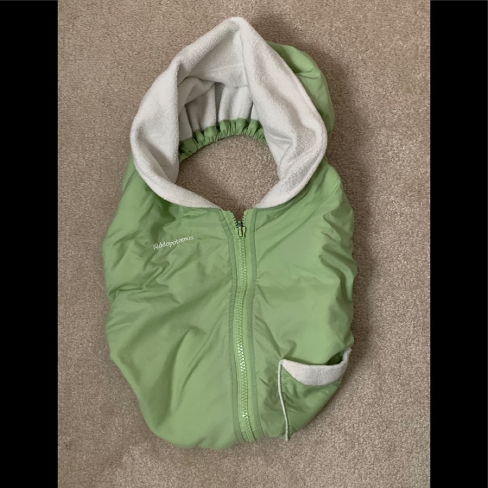 Kiddopotamus Green Carrier Car Seat Cover